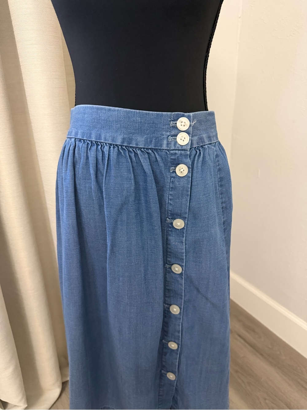 LOFT Blue Button-Front Denim Midi Skirt - Picture 2 of 6